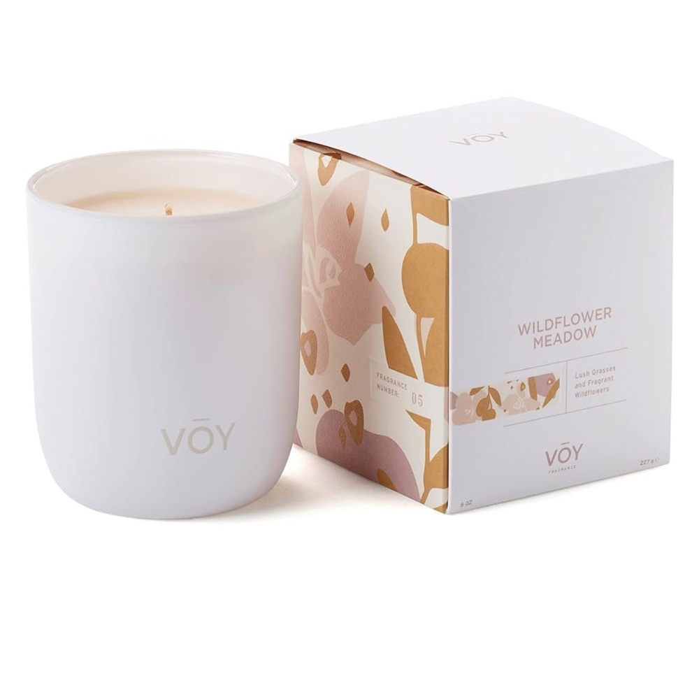 Voy Vegan Soy Wax 8 Ounce Candle in Wildflower Meadow; 55 Hour Burn Time; NIB